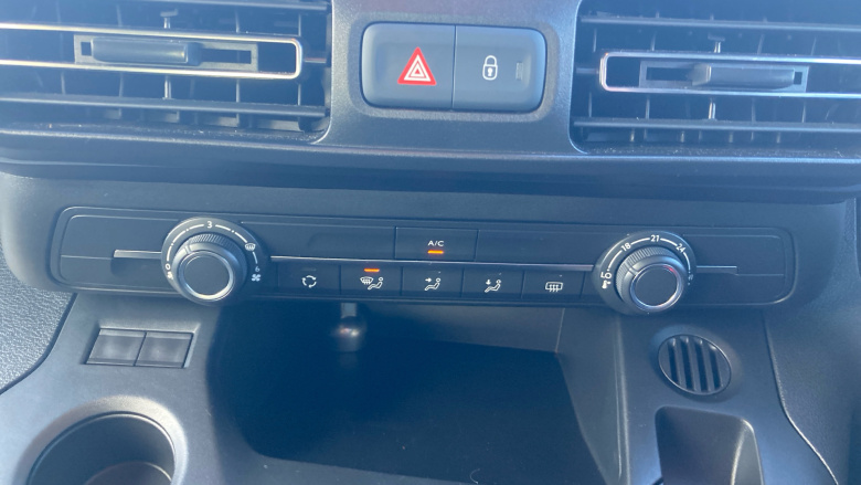 Peugeot Rifter 100kW Allure Premium 50kWh 5dr Auto Electric Estate